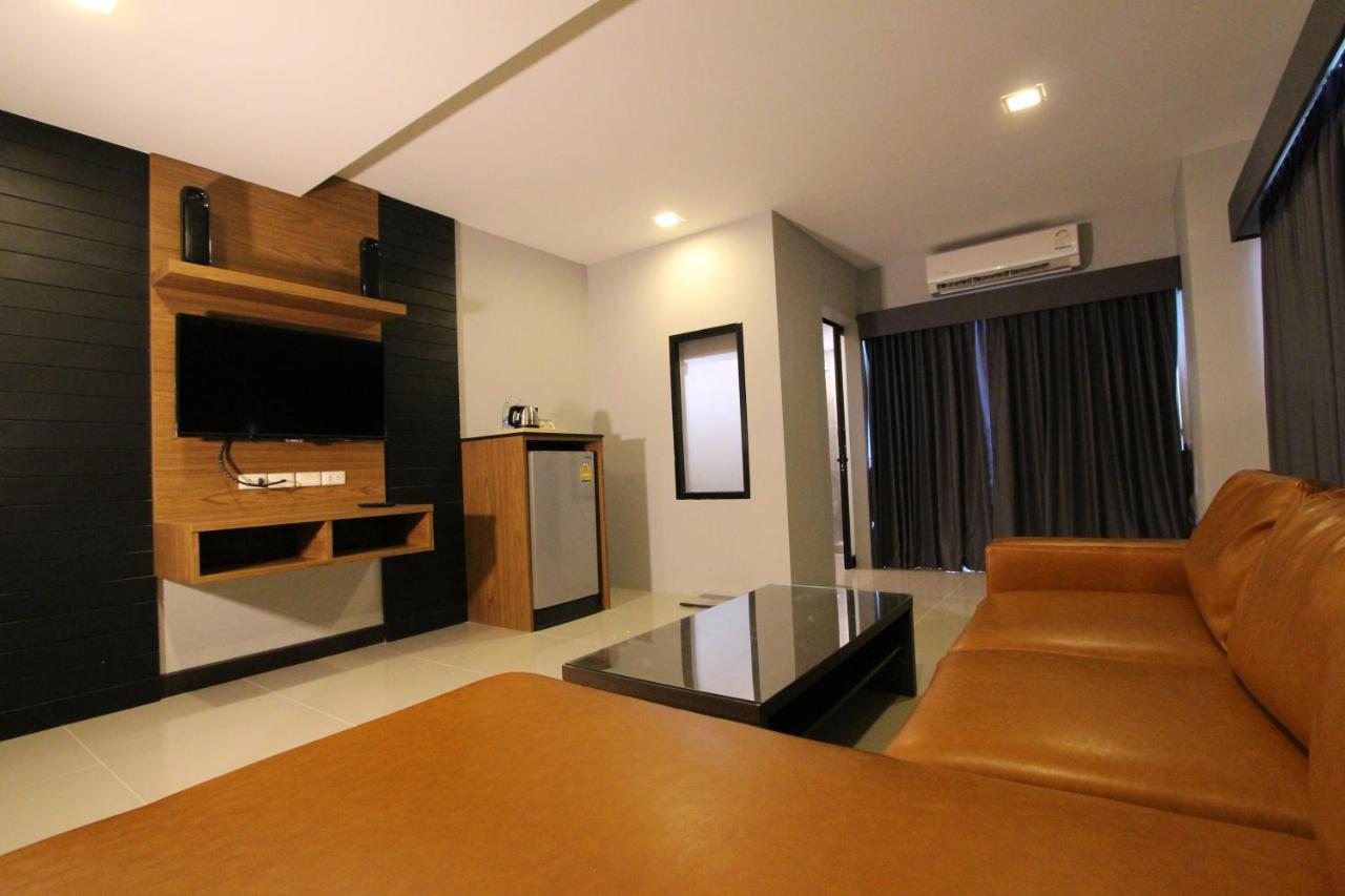 The Leisure Hotel Bang Bo Exterior photo